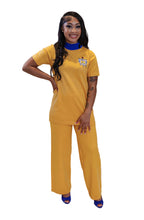 Load image into Gallery viewer, 3 Piece Knit Set Gold
